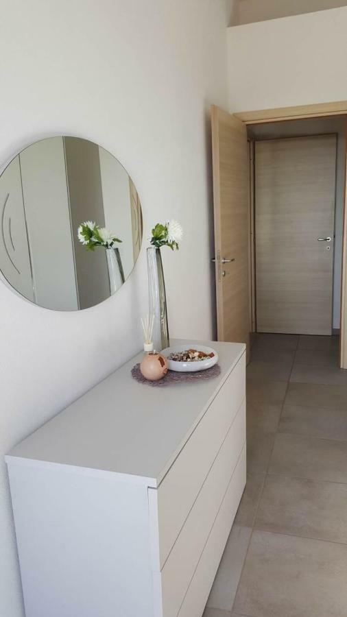 Giuly Home One Cabras Luaran gambar