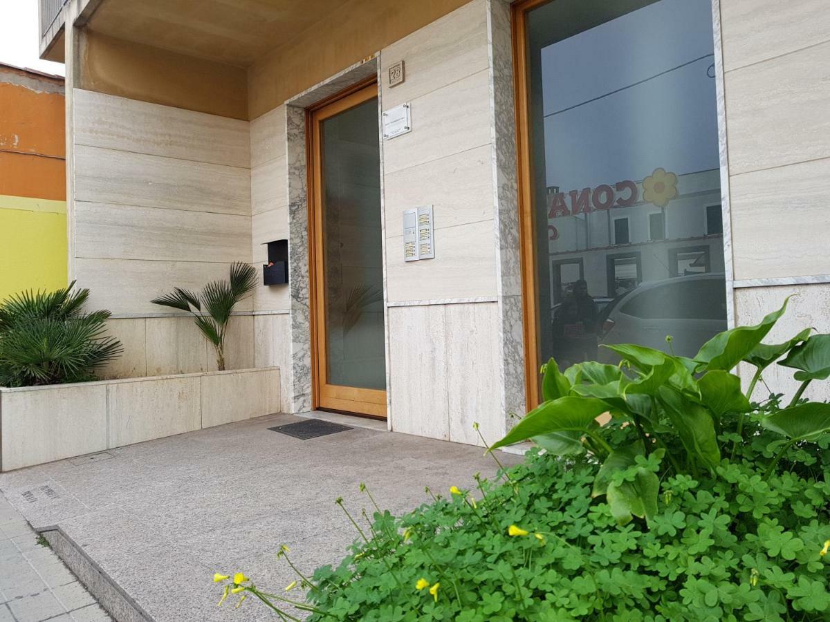 Giuly Home One Cabras Luaran gambar
