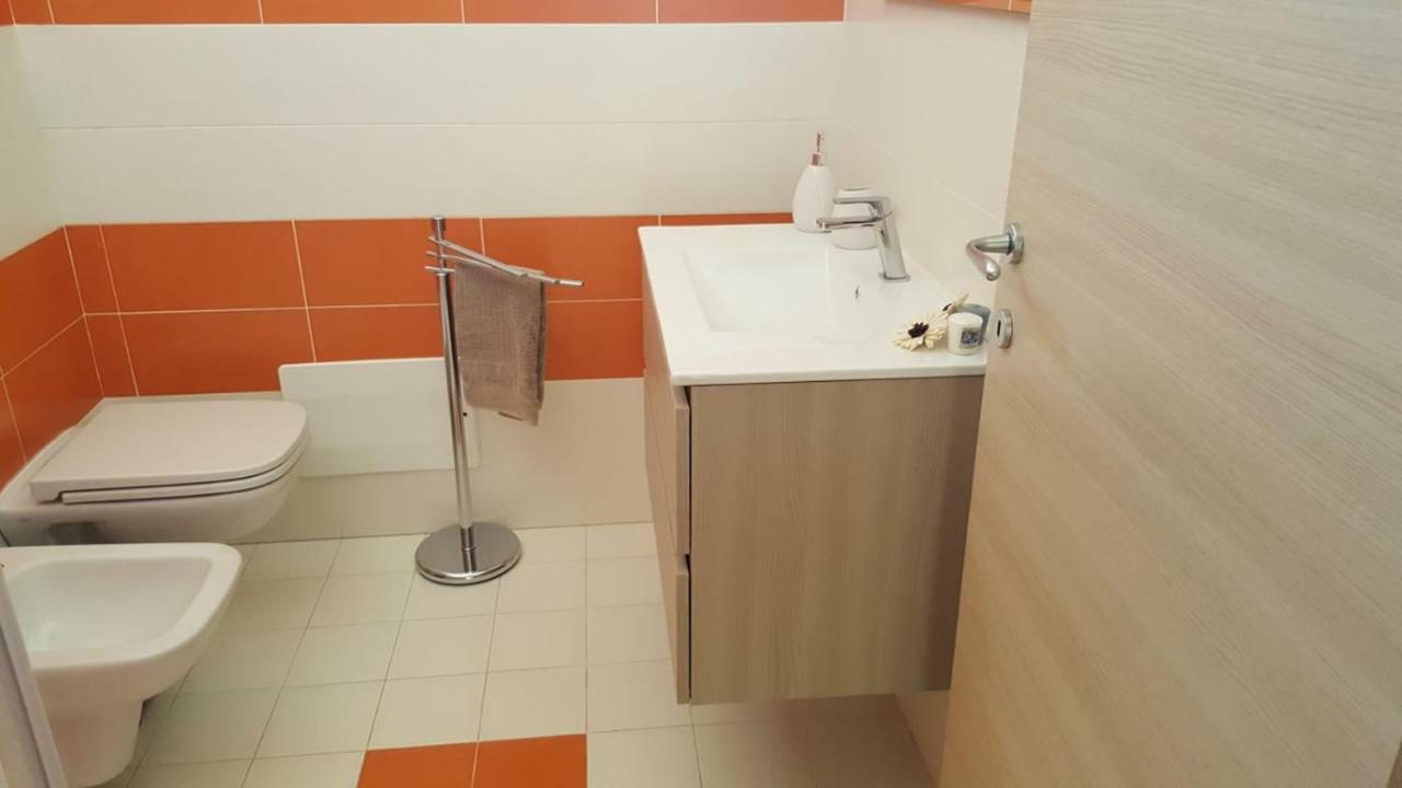 Giuly Home One Cabras Luaran gambar