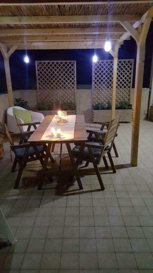 Giuly Home One Cabras Luaran gambar